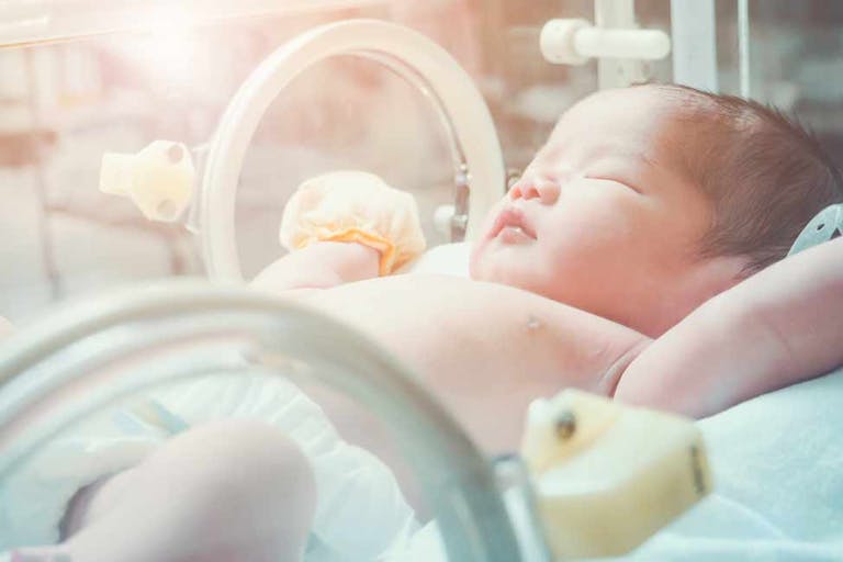 preemie-premature-infant-newborn-NICU-hospital