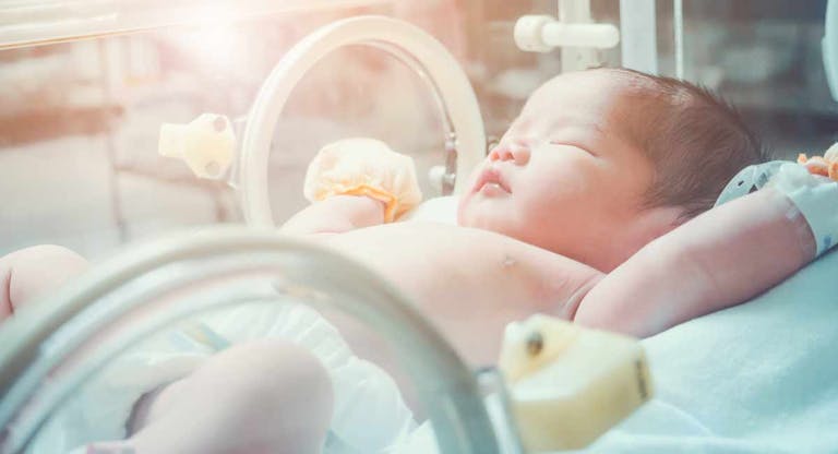 preemie-premature-infant-newborn-NICU-hospital