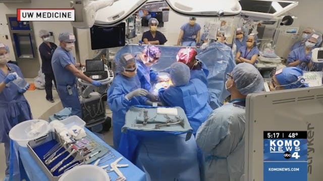 Screenshot via Komo News video of baby Oliver’s birth.