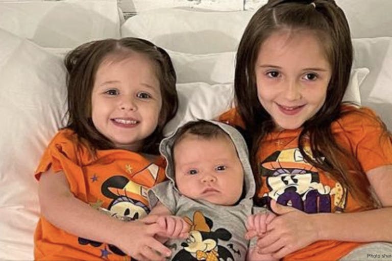 daughters born same day photo Facebook People