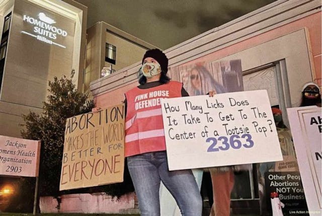 Pro-life prayer vigil held at Mississippi’s sole abortion facility draws ire of abortion activists image