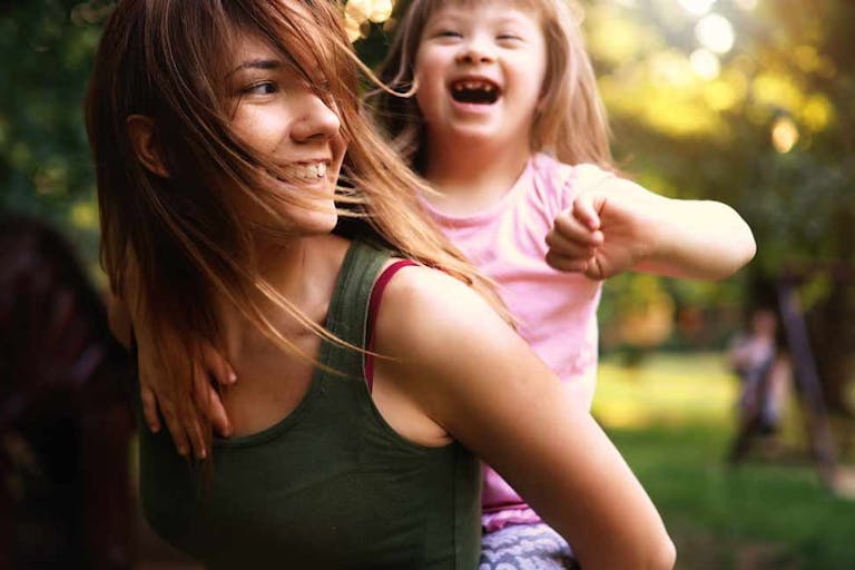 down-syndrome-mother-daughter