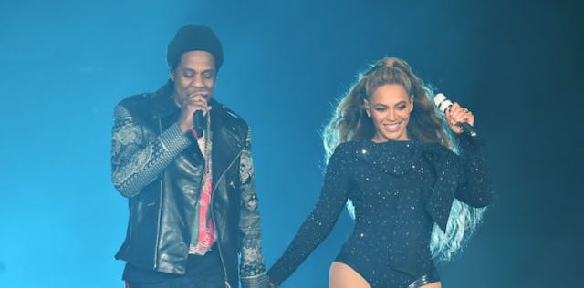 GLASGOW, SCOTLAND – JUNE 09: Beyonce and Jay-Z perform together holding hands on stage during the “On the Run II” Tour at Hampden Park on June 9, 2018 in Glasgow, Scotland. (Photo by Kevin Mazur/Getty Images For Parkwood Entertainment)