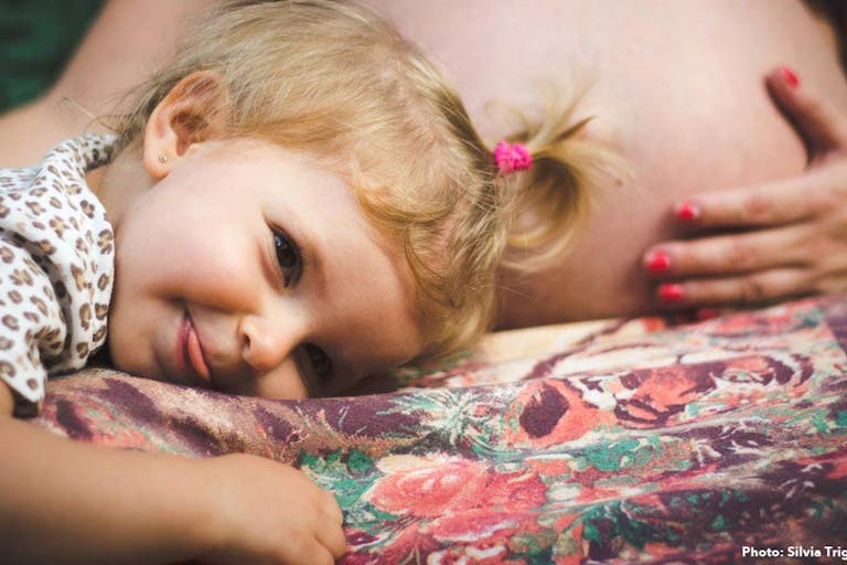 pexels-photo-pregnant-toddler