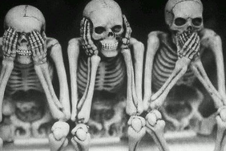 See-No-Evil-Hear-No-Evil-Speak-No-Evil-672×372