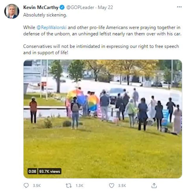 Capitol Police to investigate after Congresswoman nearly run over praying at abortion business image
