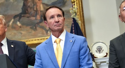 Louisiana bill tightening reins on abortion pill ‘drug dealers’ goes to governor featured image