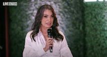 Live Action screenshot Women’s Summit Lisa Bevere