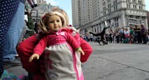 US-STREET-ENTERTAINMENT