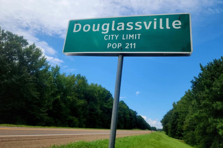 Douglassville sign Mark Lee Dickaon