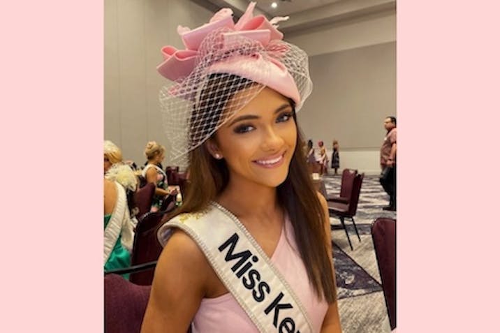Miss Kentucky, Ariana Rodriguez. Photo via Instagram. Miss Kentucky 2026, Ariana Rodriguez poses in pink hat, pink dress, and Miss Kentucky sash.