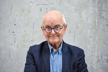 LVIV, UKRAINE - OCTOBER 25, 2024 - British neurosurgeon Henry Marsh is pictured during the lecture "Why is teamwork so important in medicine? What should be the effective communication between doctors within the team?" at the training hub of St. Panteleimon Hospital of the First Territorial Medical Association of Lviv, western Ukraine. (Photo credit should read Anastasiia Smolienko / Ukrinform/Future Publishing via Getty Images)