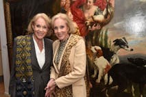 Photo: Hannes Magerstaedt/Getty Images MUNICH, GERMANY - SEPTEMBER 15: Alice Kessler and her sister Ellen Kessler attend the 'Dorotheum Munich Hosts Cocktail Reception' on September 15, 2015 in Munich, Germany.