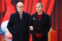 Photo: Stephane Cardinale/PLS Pool/GettyImages MONACO, MONACO - DECEMBER 20: (EDITOR'S NOTE : NO TABLOIDS WEB & PRINT, NO DAILY MAIL, NO DAILY MAIL GROUP, NO VOICI, NO CLOSER) Prince Albert II of Monaco and Princess Charlene of Monaco attend the Christmas Tree at Monaco Palace on December 20, 2023 in Monaco, Monaco.