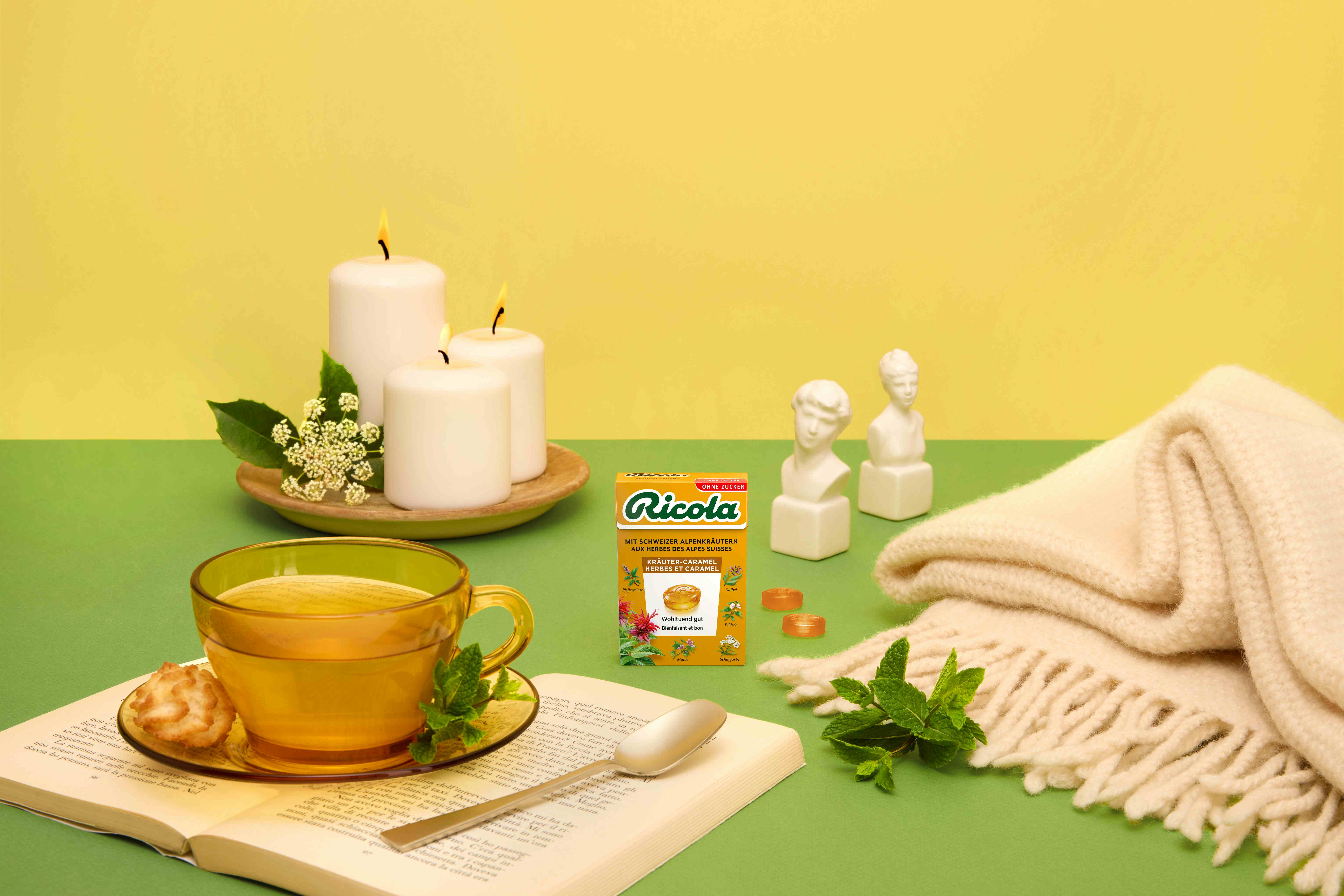 Scatola di gocce al gusto di caramello alle erbe