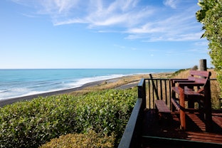 surf viewing deck
