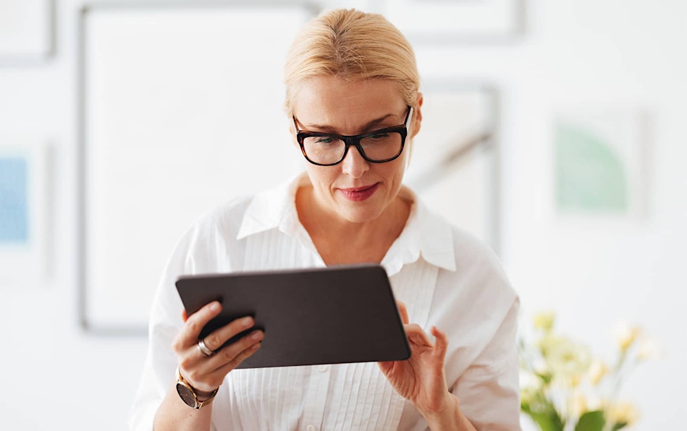 Woman using a ipad