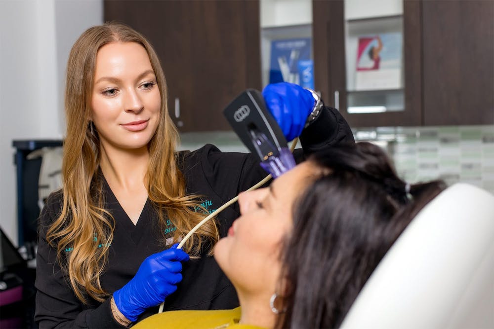 Woman receiving Morpheus treatment