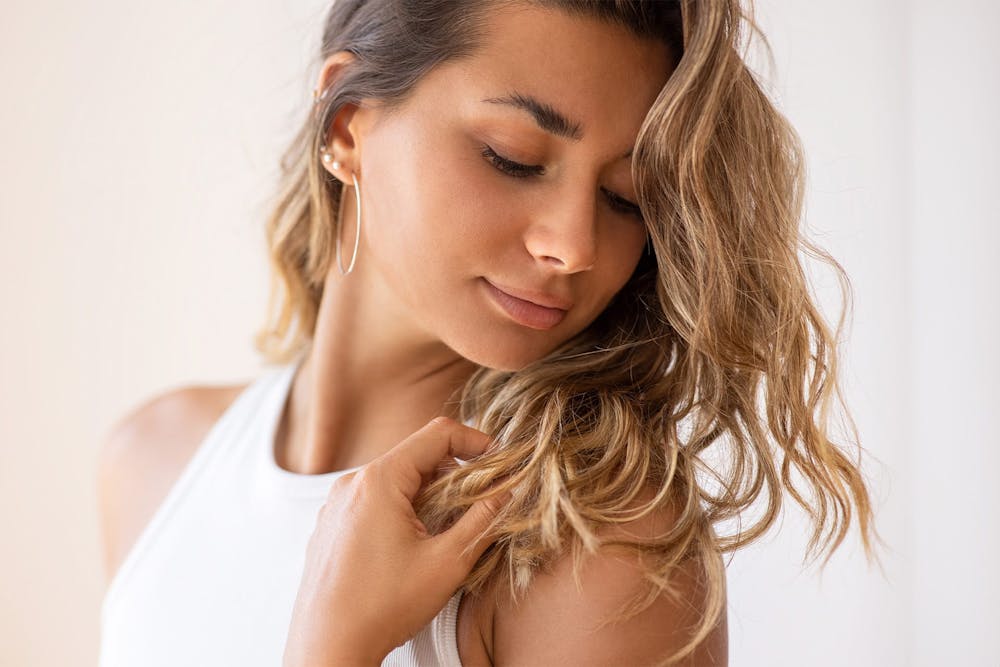 woman receiving kybella injection