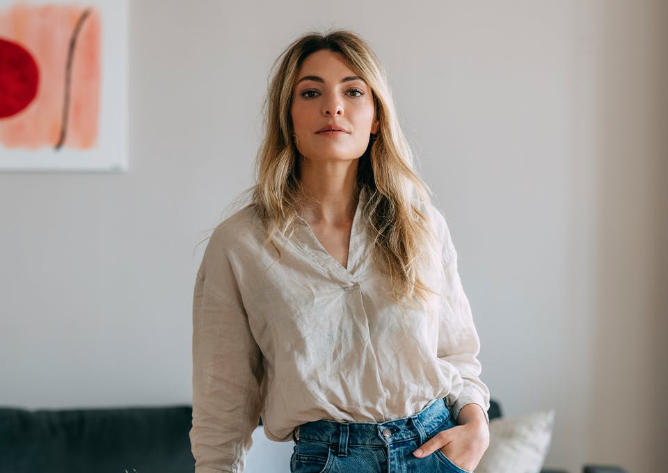 woman with her hand in her pocket