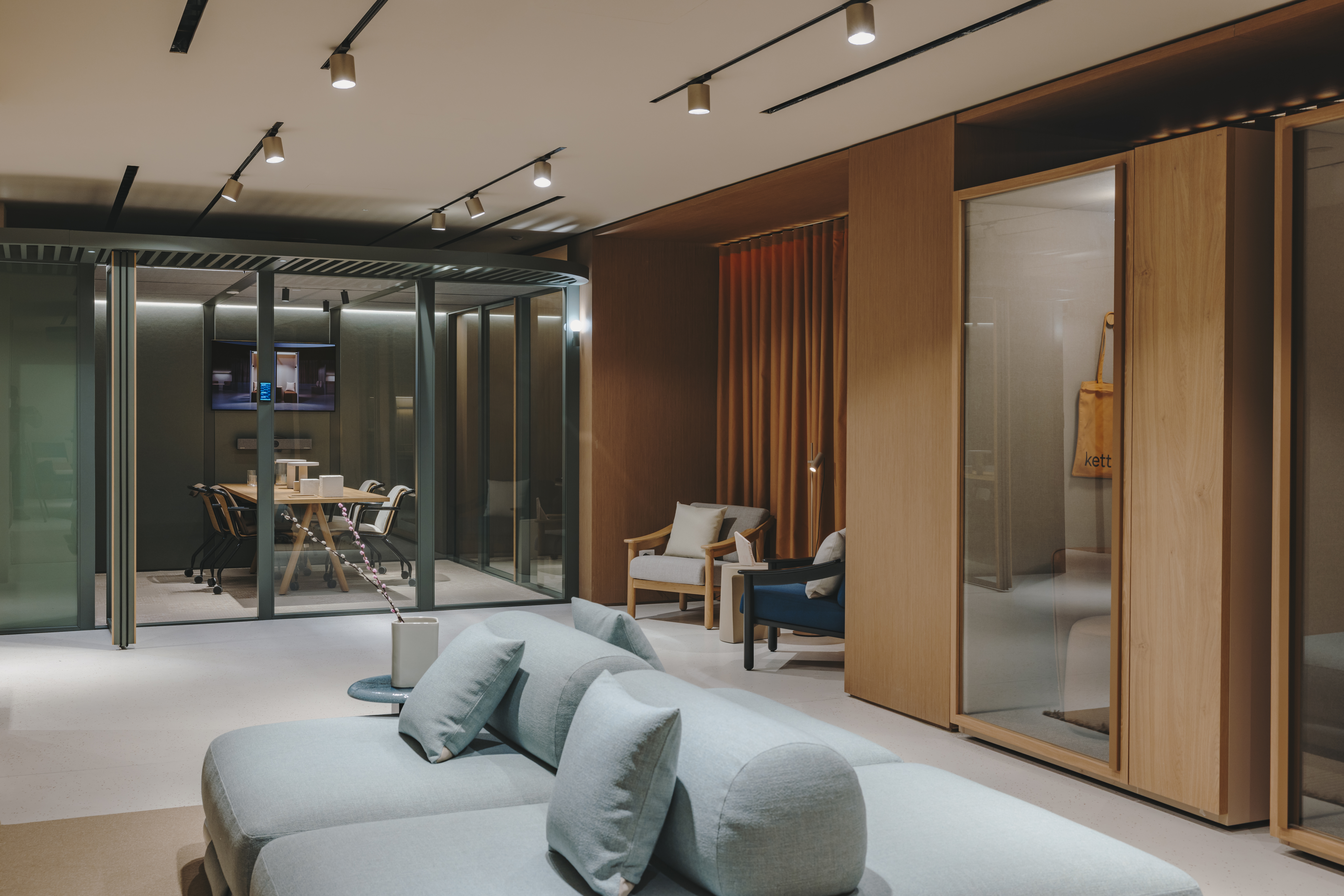 Showroom Kettal à Milan