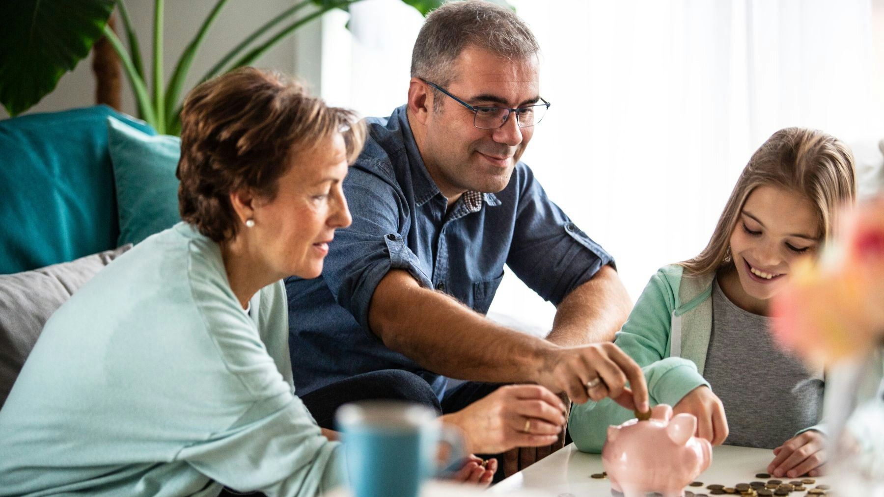 The digital euro: will policymakers choose team people or team banks?