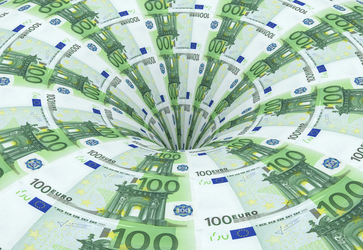 How banks are making billions thanks to ECB rate hikes