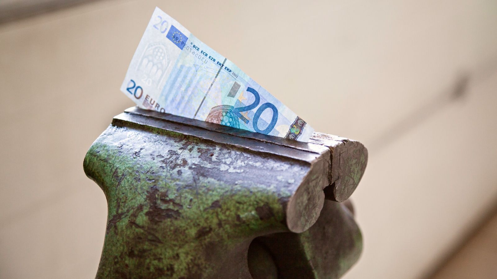Beware of the lags. Will the ECB continue tightening in the midst of a credit crunch?