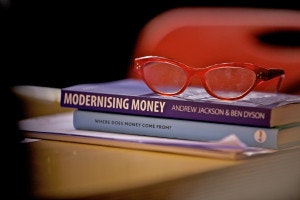 PositiveMoney - Post