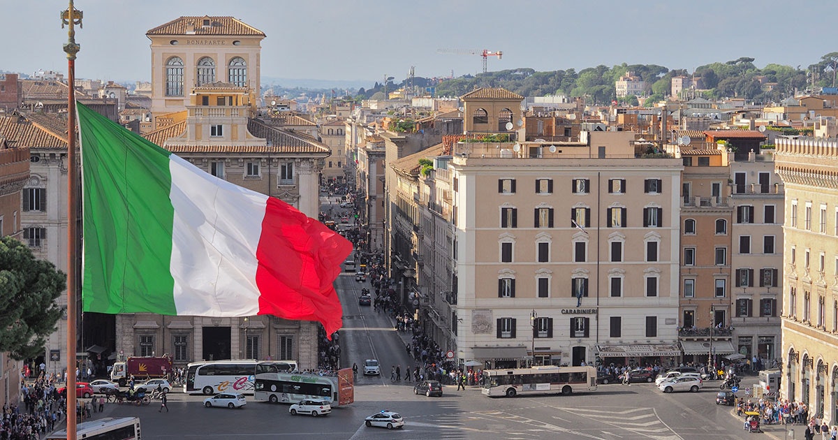 The ECB must stand ready to support Italy