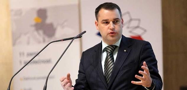 Helicopter money is “a real possibility,” says Czech central banker