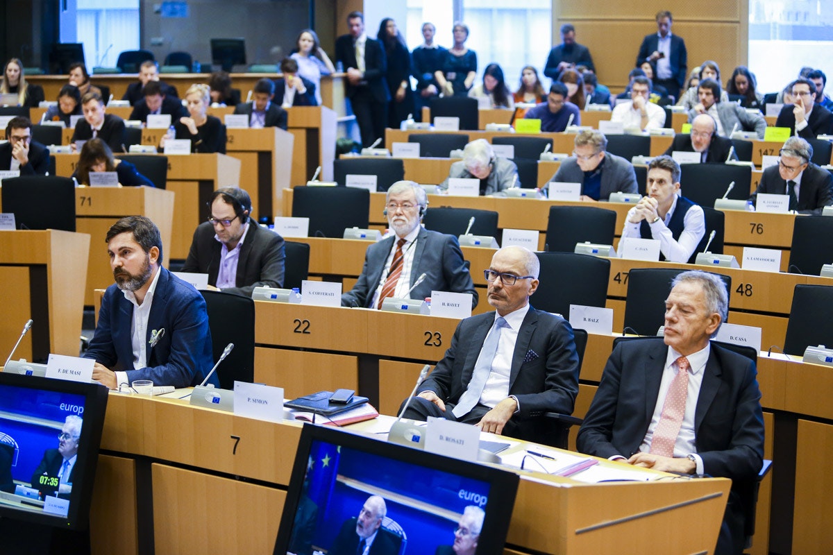 MEPs want the ECB to look at helicopter money