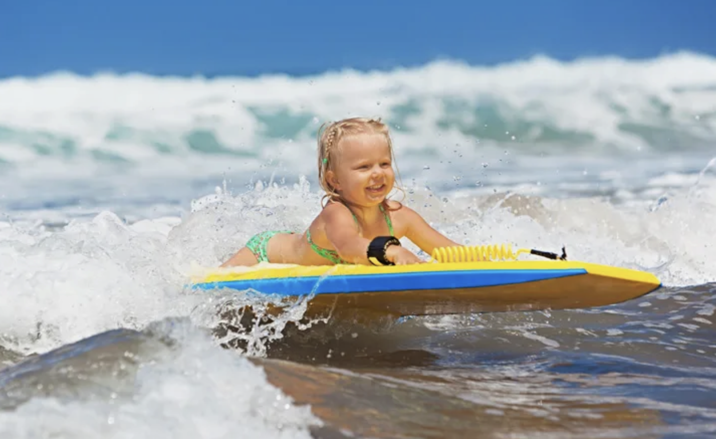 surfing in mackay