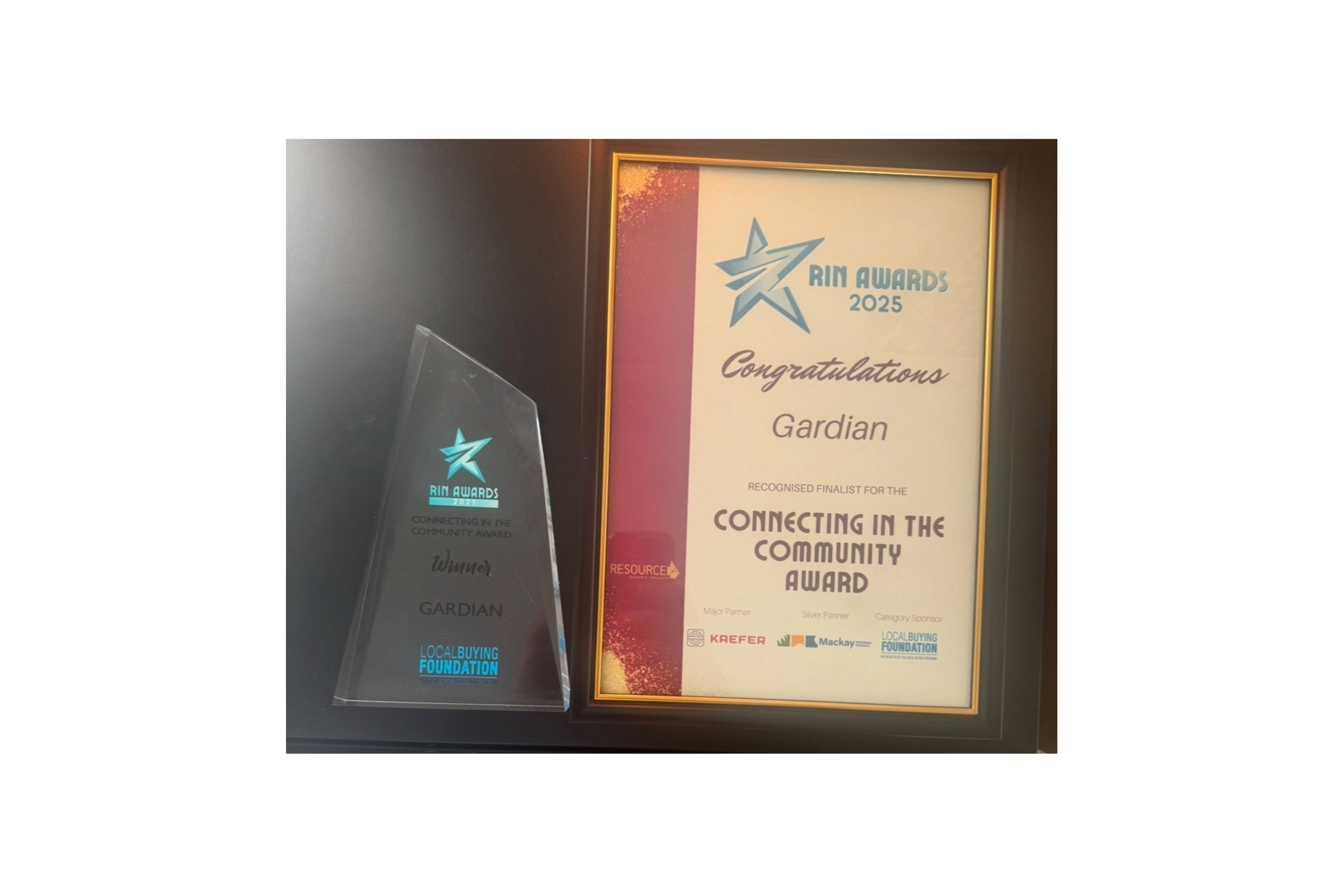Gardian in Mackay received this Plaque of RIN Connecting in the Community Award.