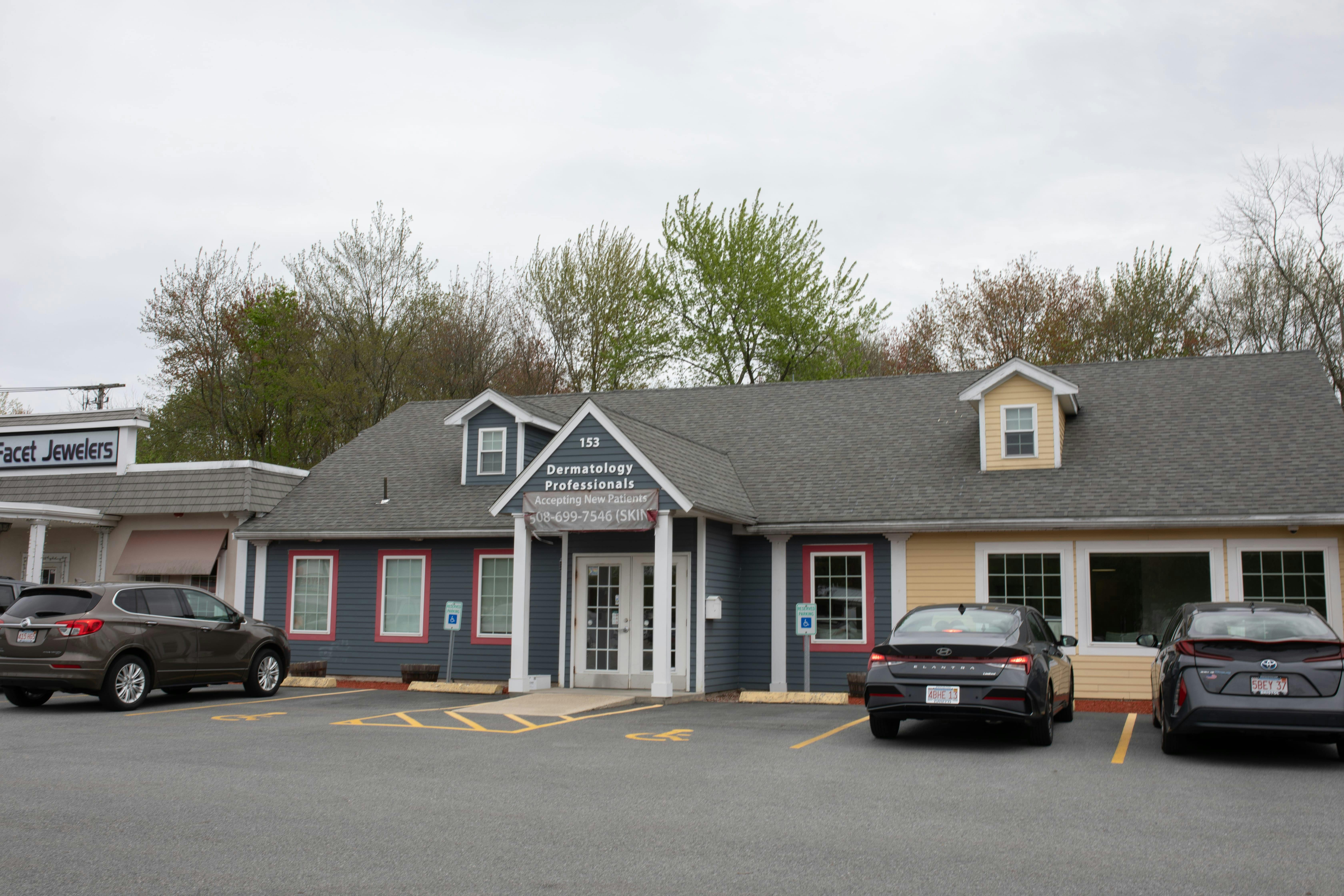 North Attleboro, MA