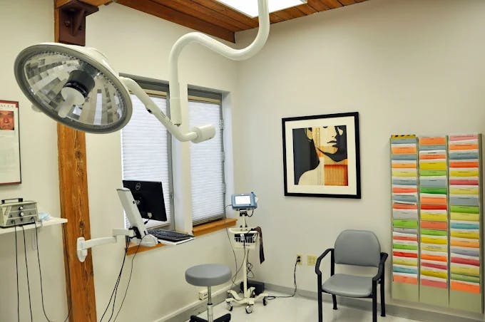 South Weymouth | APDerm