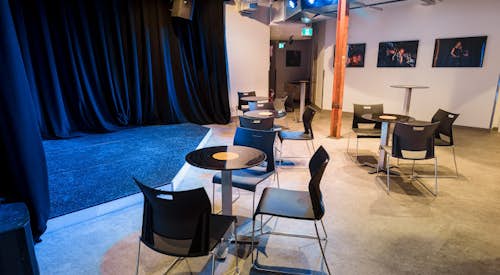 Real studio photo for Ampli De Québec