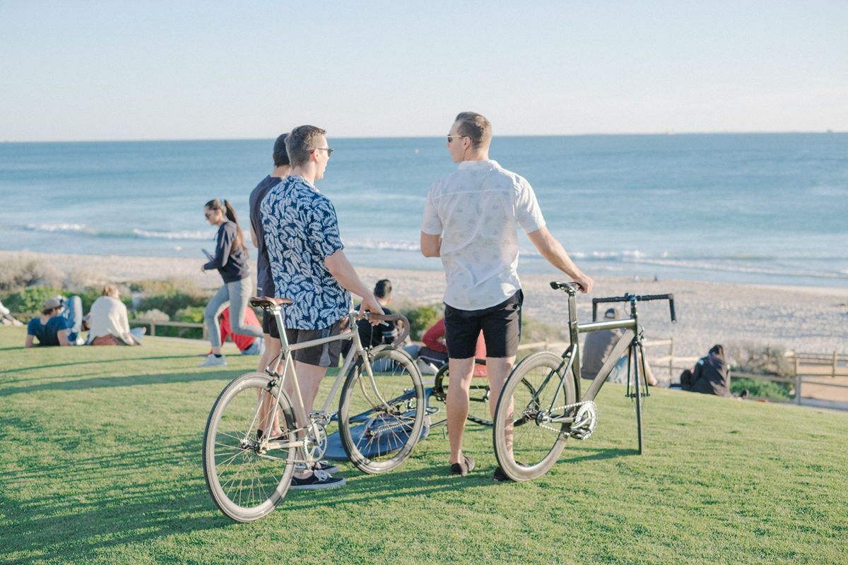 Hero image for article '¿Cómo son los Australianos?: Más allá de los estereotipos sobre cultura australiana'