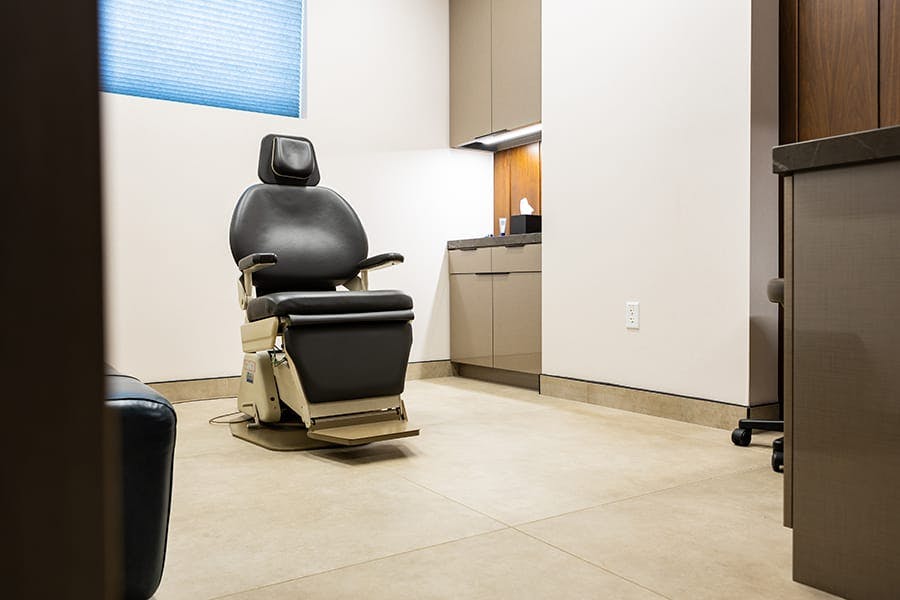 Dr. Rahban's operation room