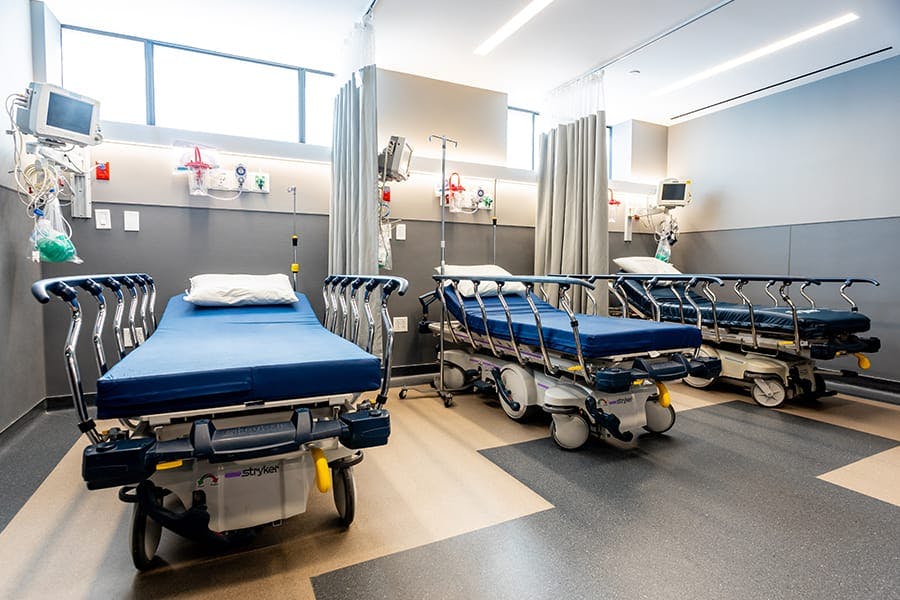 Dr. Rahban's patient recovery room
