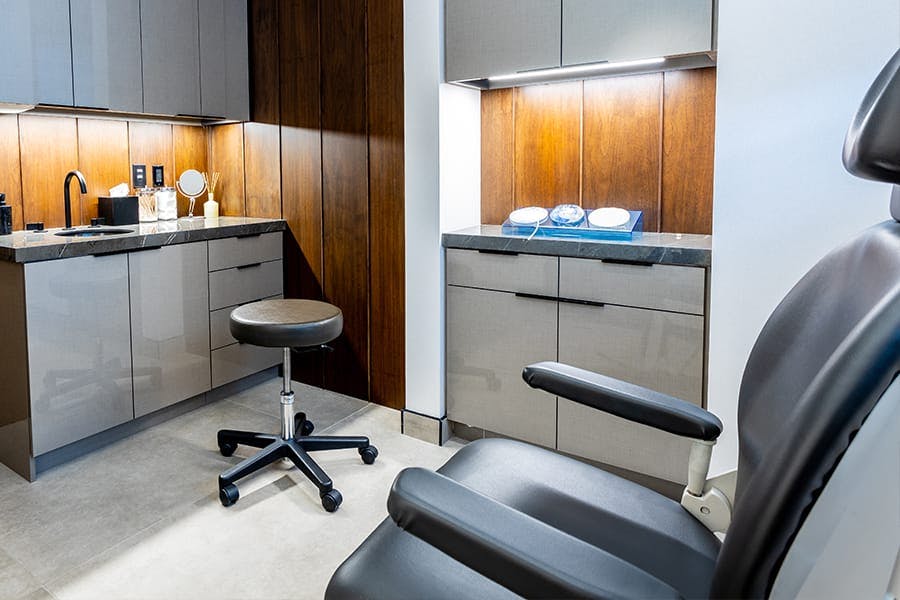 Dr. Rahban's operation room