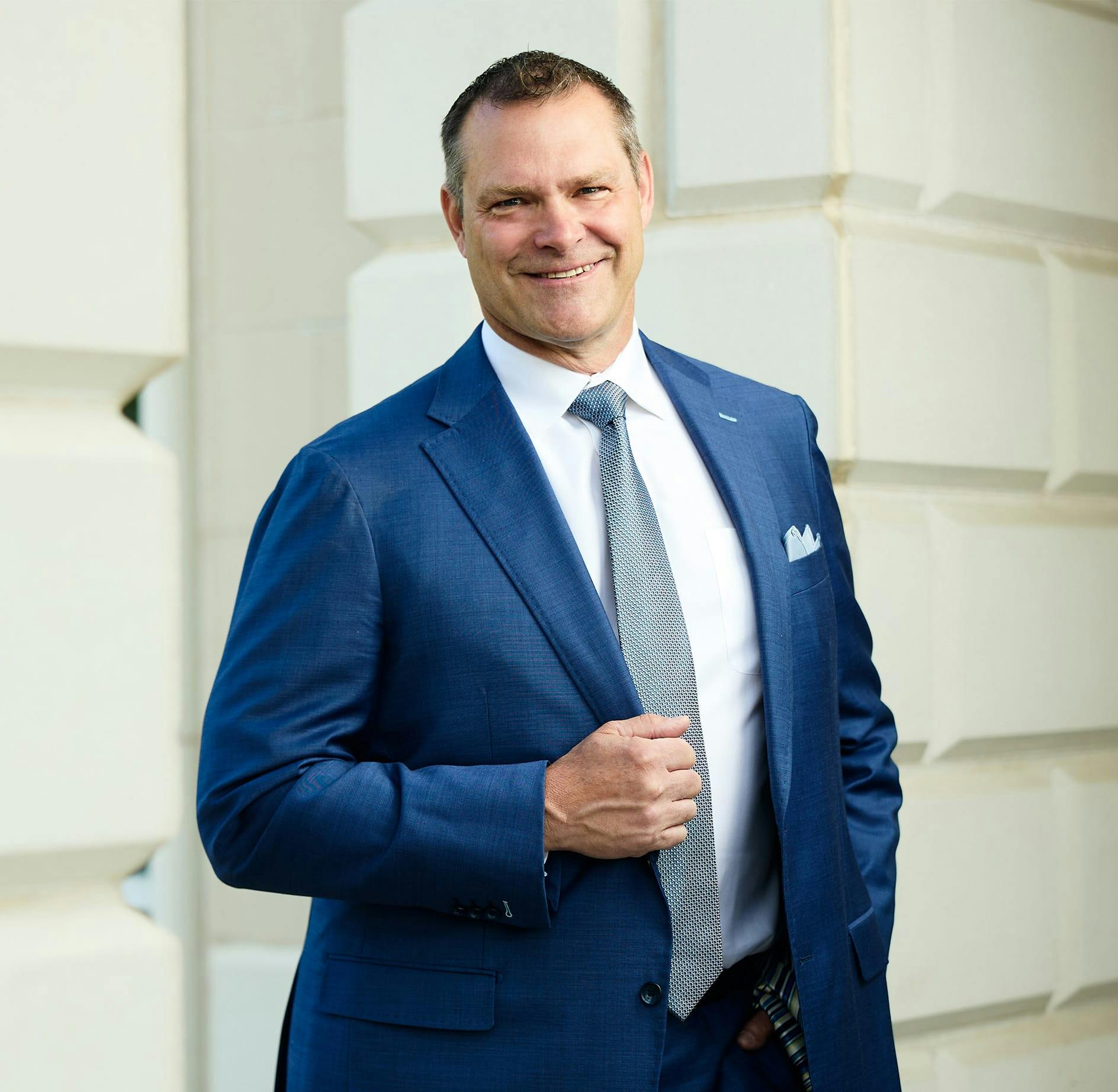Dr. Stefan Craig
