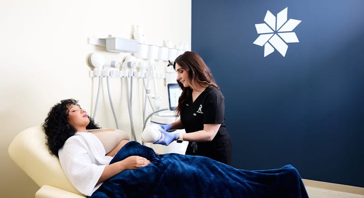 woman getting a CoolSculpting treatment