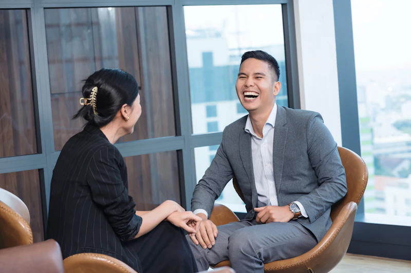 VN - man and woman in an office