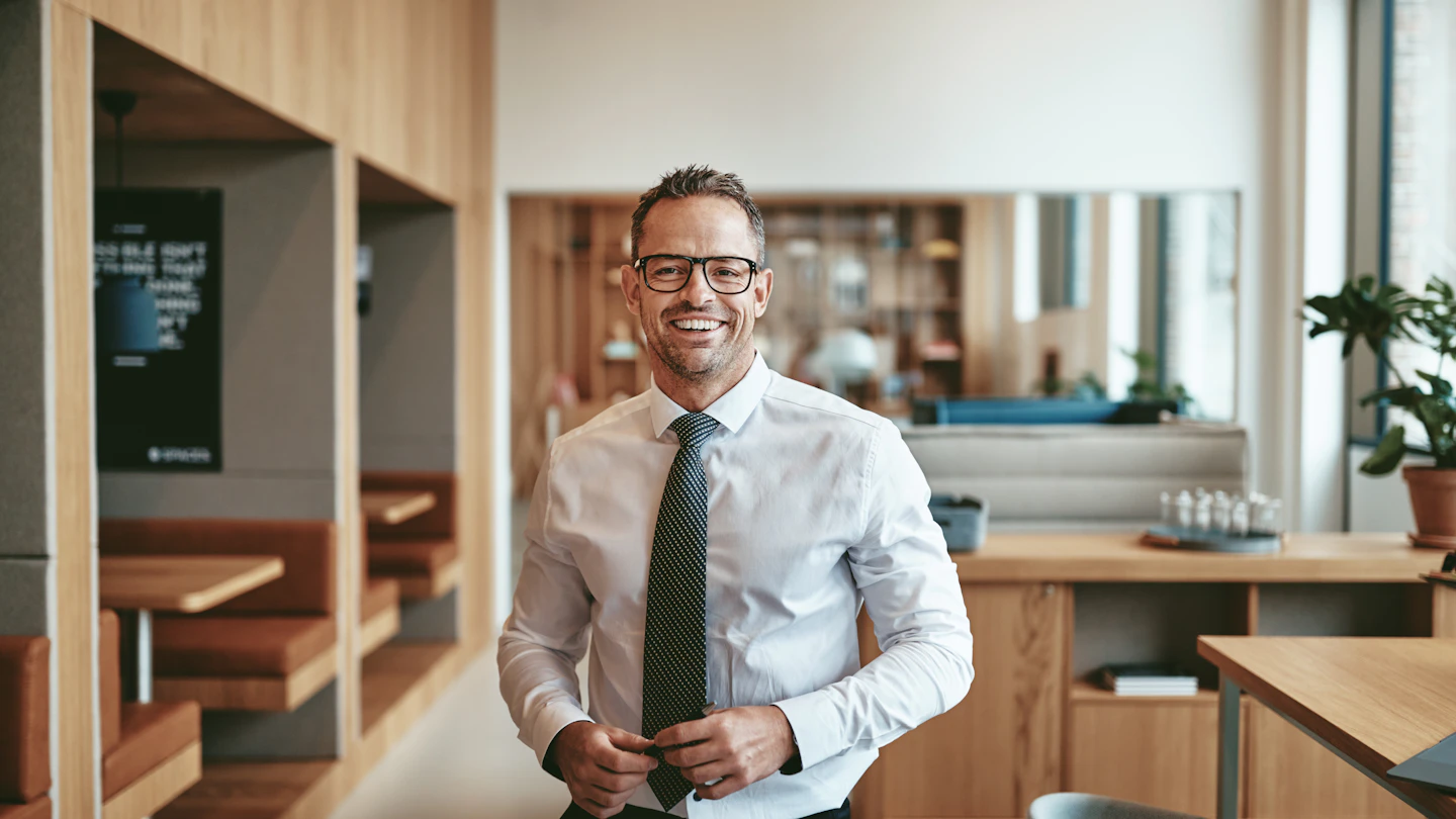 PSK Professional Services Man at work