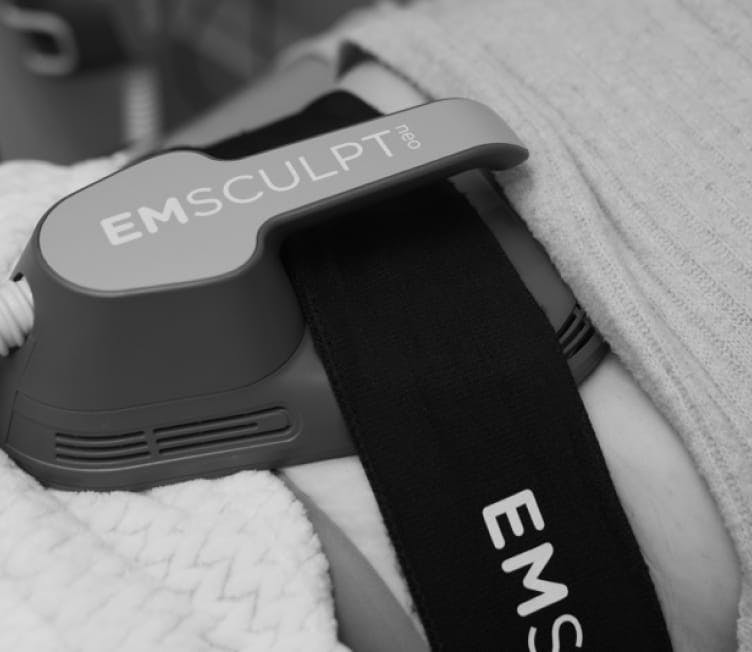 Emsculpt device up close