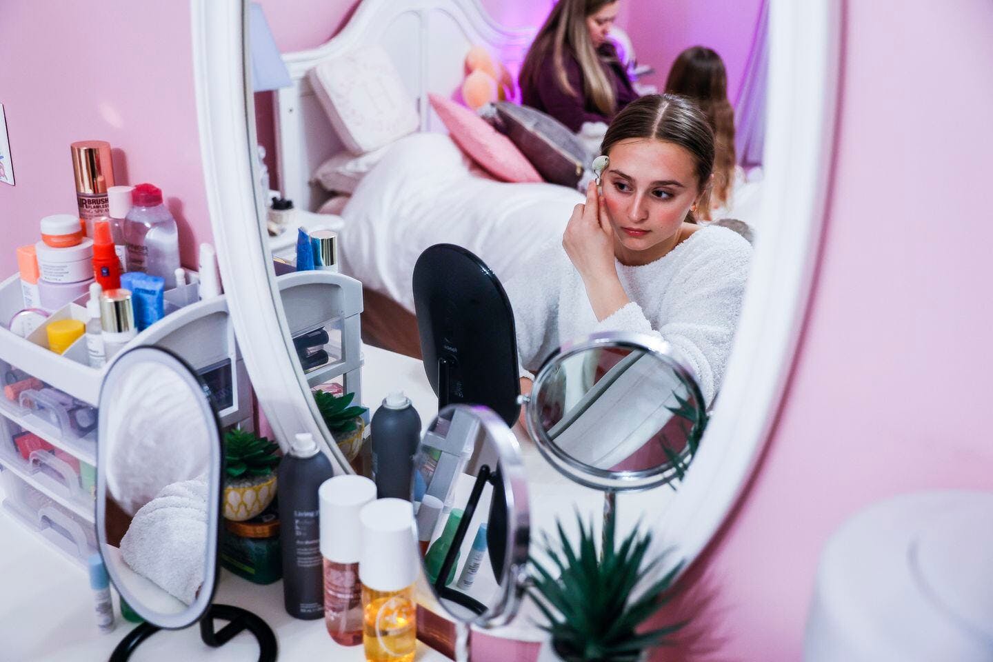 Influencers And The Skin Care Industry Have Persuaded Middle Schoolers They Need To Spend Hundreds On Skin Care