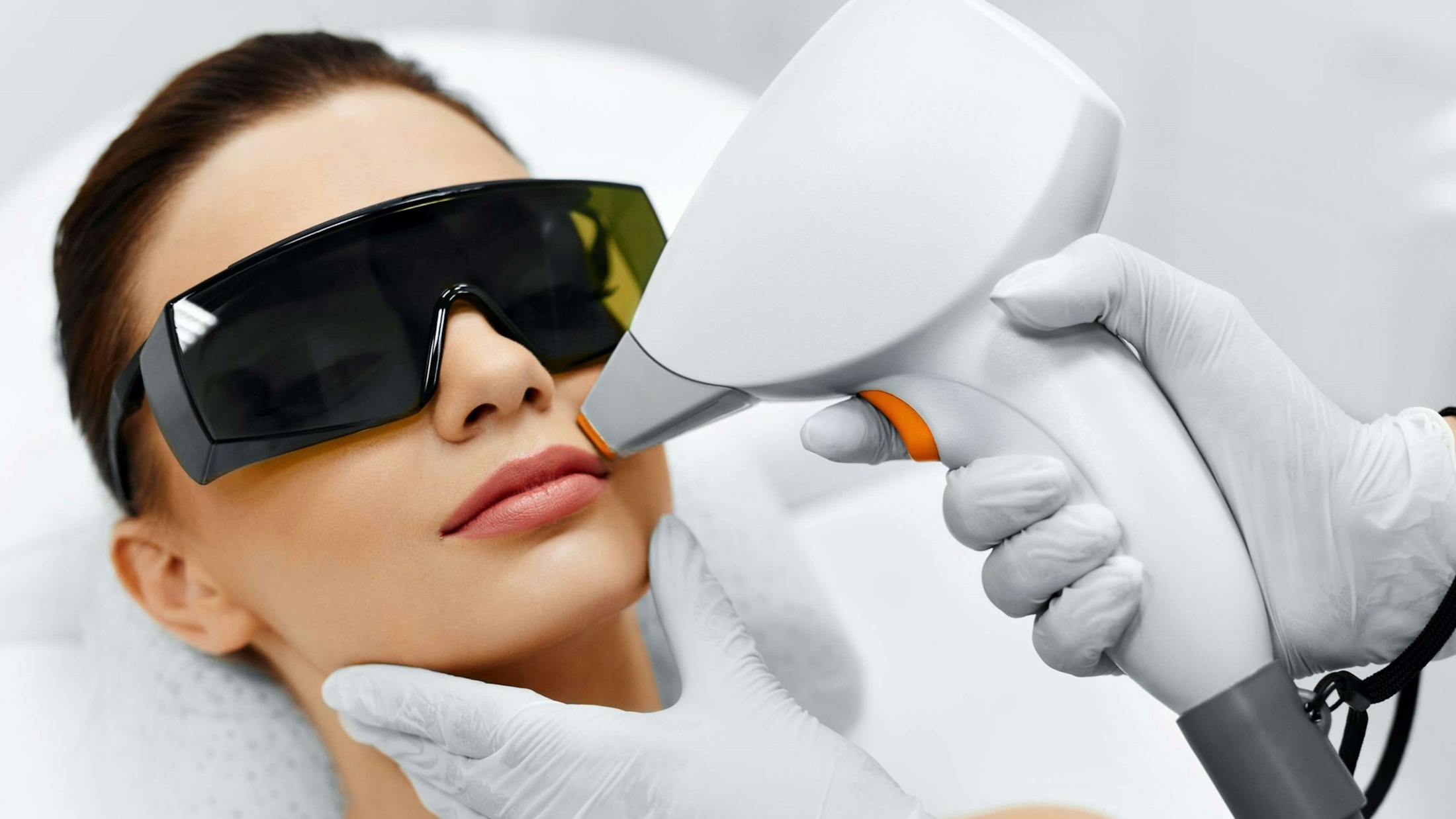 woman getting laser treatment