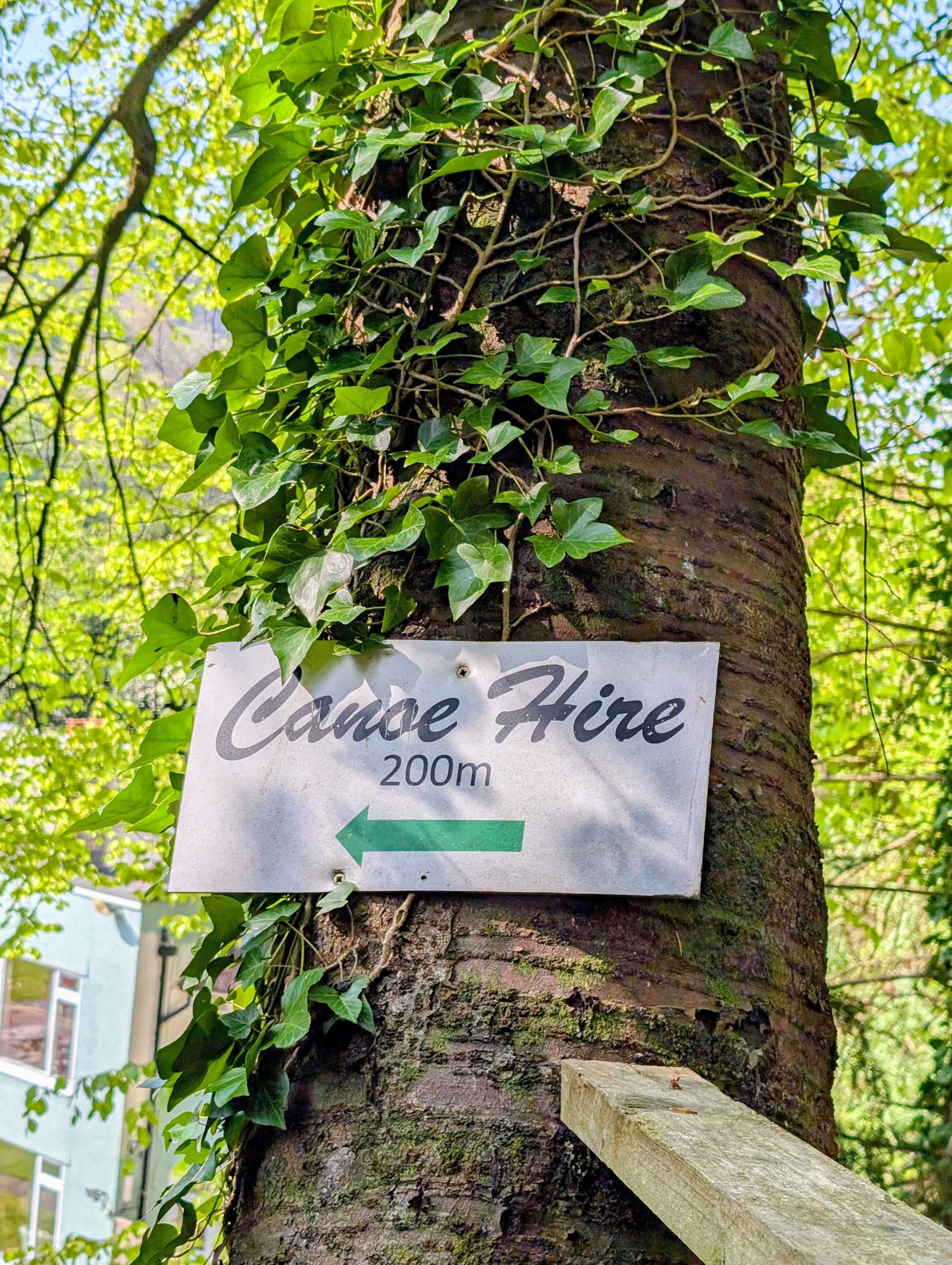 Symonds Yat East Canoeing Sign