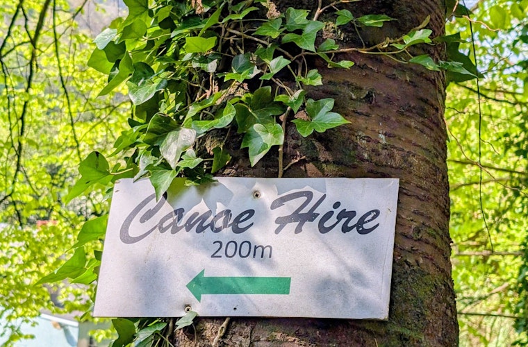 Symonds Yat East Canoeing Sign